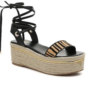 Espadrilles size 8.5 bleecker and bond